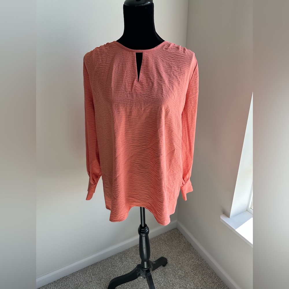 Women’s NY Collection‎ Coral Keyhole Blouse